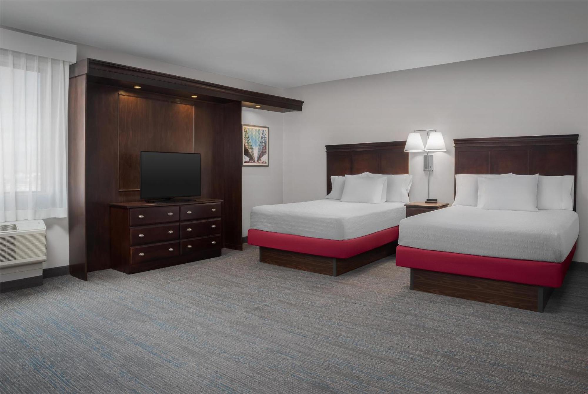 Hampton Inn & Suites Omaha-Downtown Экстерьер фото